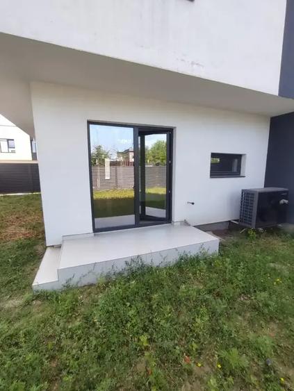 Vila superba tip duplex mutare imediata Pallady metrou Republica