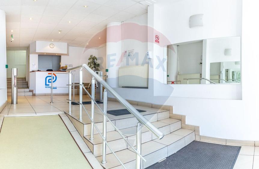 Cladire de birouri cu 100% grad de ocupare - Str. Caderea Bastiliei