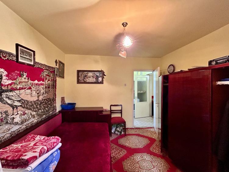 Apartament 2 camere, semidecomandat, parter, Nord, Ploiesti