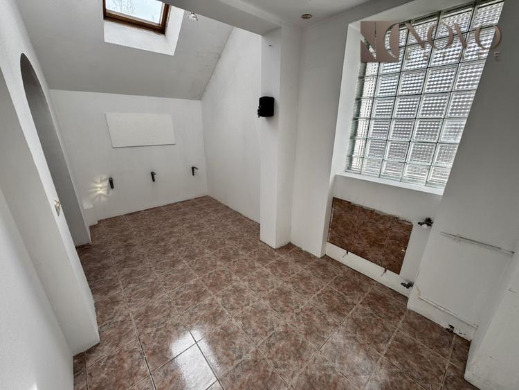 8 Camere | Herastrau | 335 mp utili | Teren 300 mp |