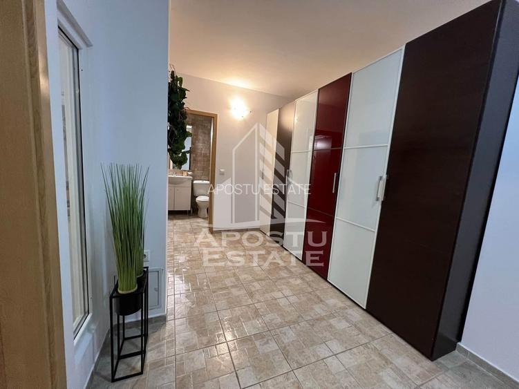 Apartament cu 2 camere de închiriat- centrala proprie, Calea Aradului - 18
