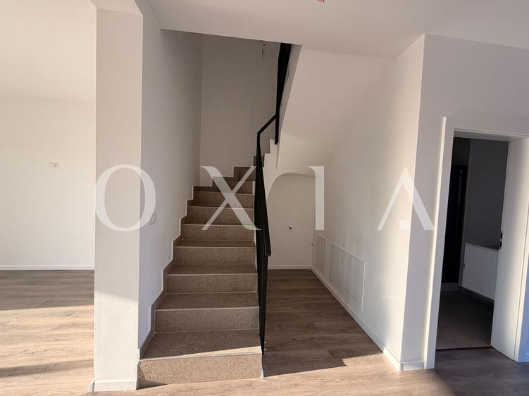 SX804 Sacalaz la intrarea dinspre Timisoara - Duplex Disponibil