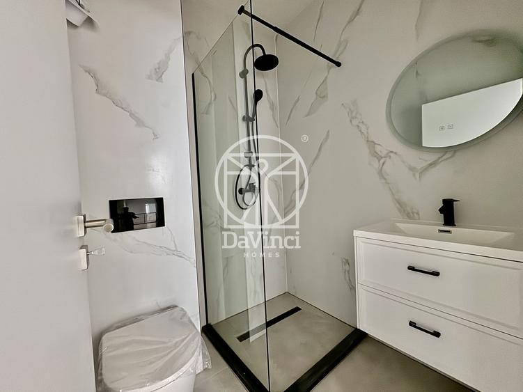 Apartament 3 camere, aer conditionat, intabulat, etaj 1/2 - la cheie