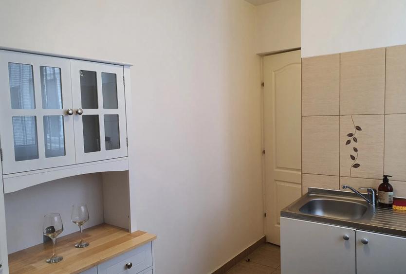 Apartament 2 camere, decomandat, 48 mp, ac, metrou aproape, Drumul Taberei