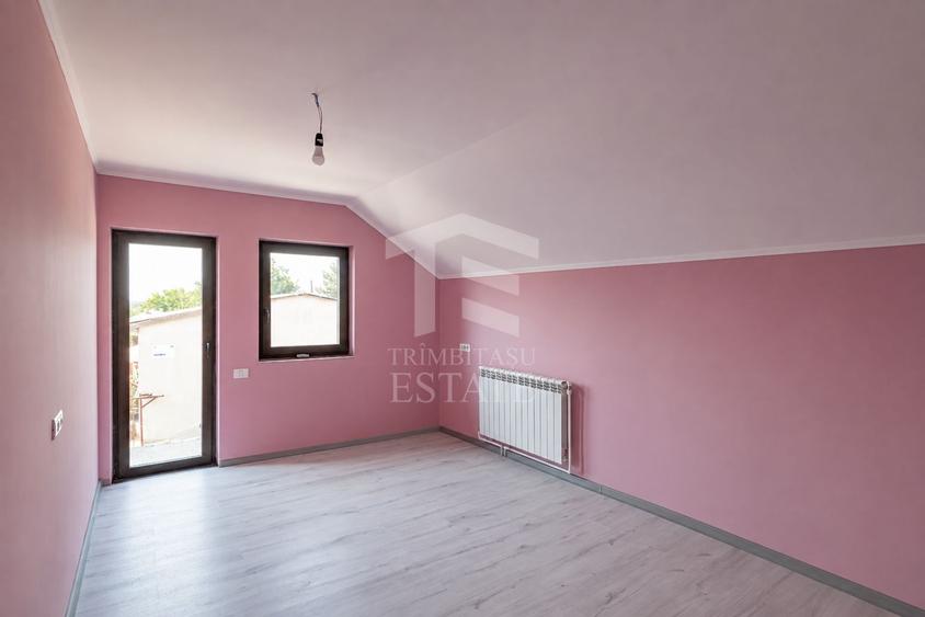 CASA P+M | 5 CAMERE | TEREN 1000 MP