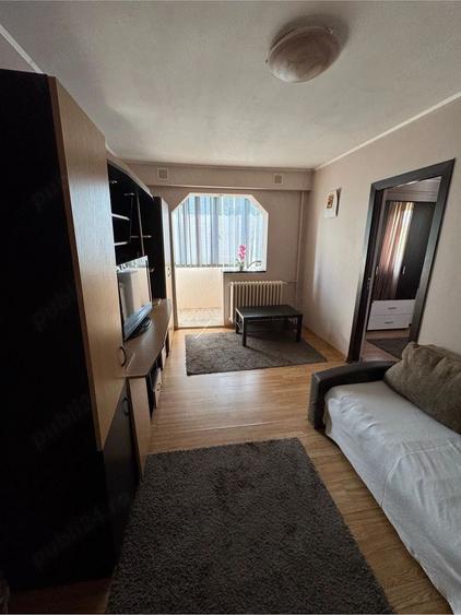 Apartament 2 camere | Dacia | Etaj 4 cu acoperis | AC | 42 mp