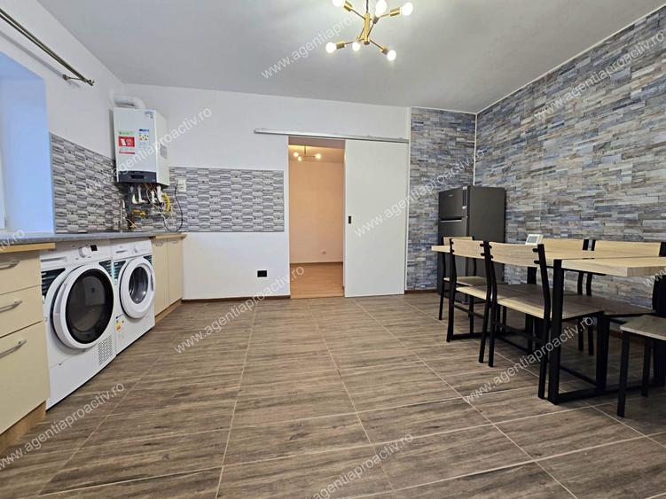 Casă individuală, renovată în 2025, zonă centrală, Str. Română.