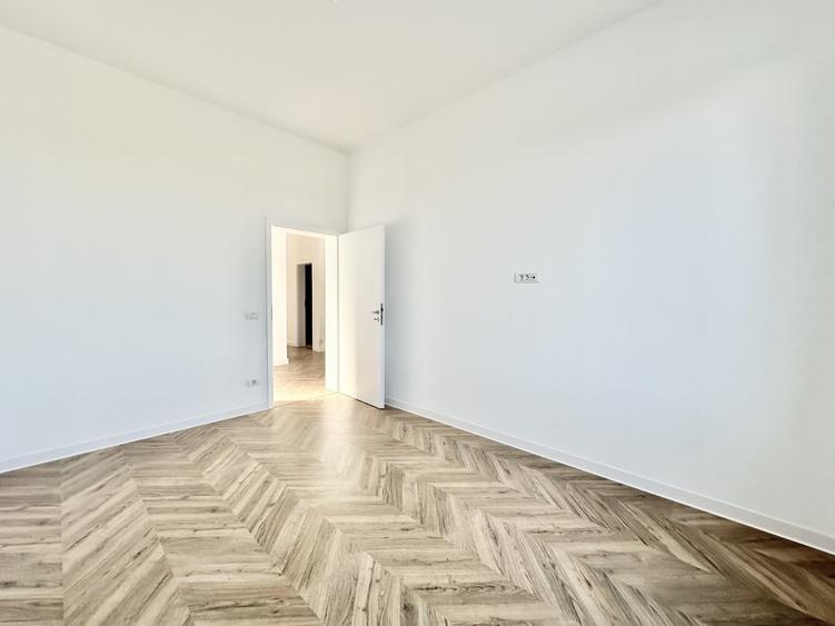 Duplex tip individual - 4 camere | 98 mp | 351 mp teren - Mosnita
