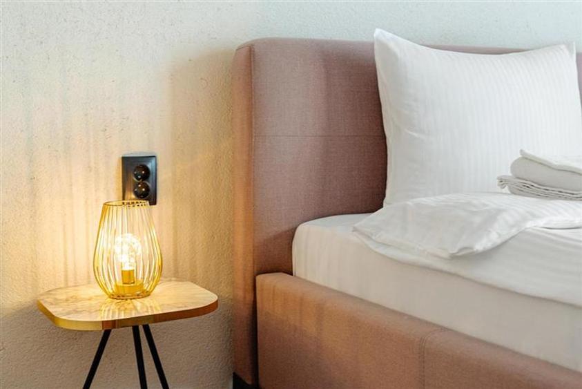 Inchiriere apartament 2 camere modern bloc nou in Centru- Piata Mihai Viteazu