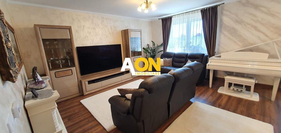 1/2 Duplex, mobilat, utilat, 4 camere, 492 mp teren, Cetate
