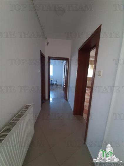 Tineretului-vila individuala aproape de metrou si parc --pozitie excelenta