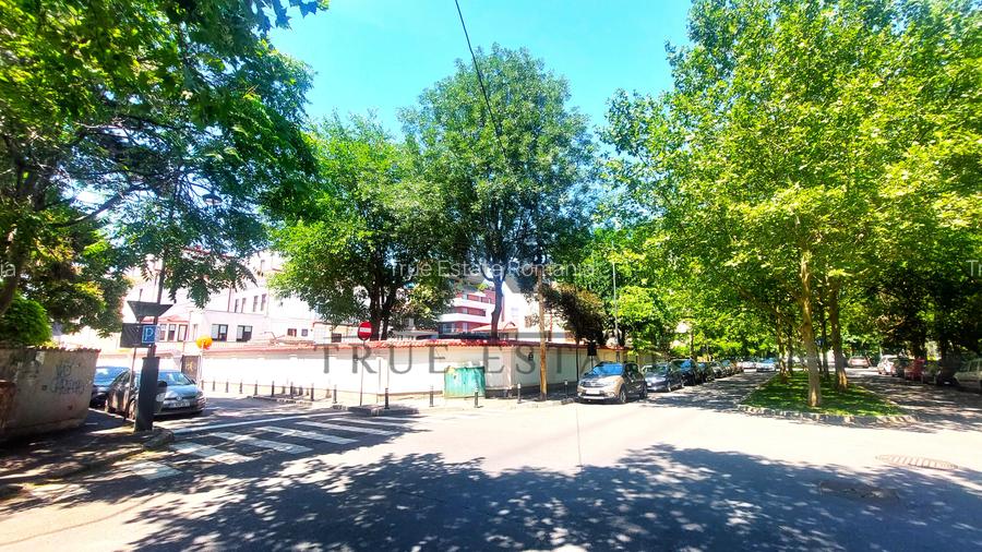 Vanzare apartament cu 4 camere si garaj unic in Primaverii - 4
