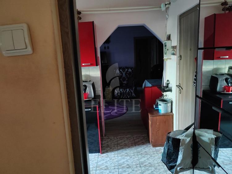 Apartament 3 camere în zona STRAZII MEHEDINTI