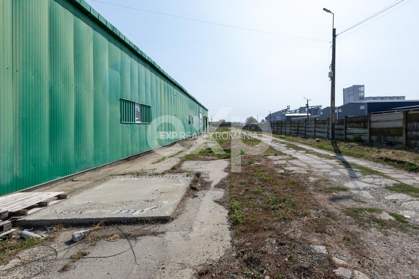 DE ÎNCHIRIAT | Hale metalice alipite – 3.028 mp utili | Calea Moinești - 5
