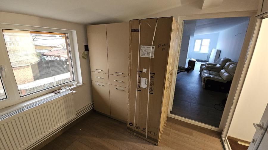 Casa de vanzare pentru 2 familii