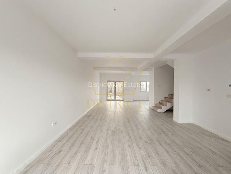 Duplex cu 4 camere despărțit prin camera tehnica | Mosnita Noua - 3