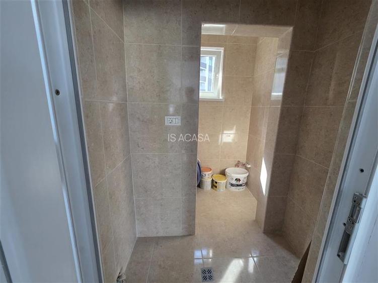 Spatii de inchiriat de 137 mp si 108 mp - Happy Residence 3 - 4