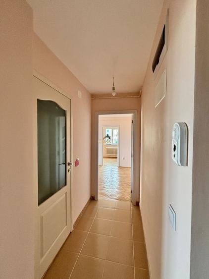 Apartament 3 camere | Renovat | 35 mpu | Zona Albac Gheorgheni