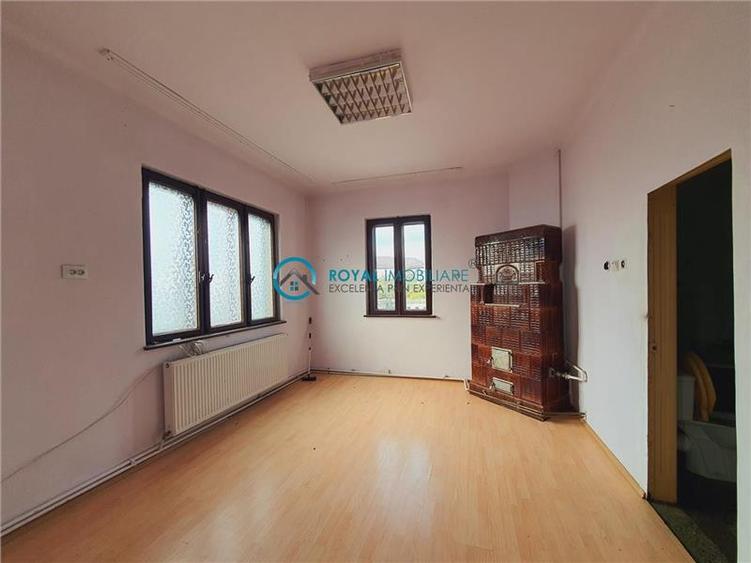 Royal Imobiliare - Vanzare vila zona Rudului
