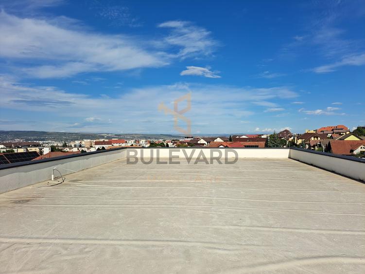 Penthouse 150 mp utili+ terase 200 mp+ 2 parcari subterane +curte 120 mp