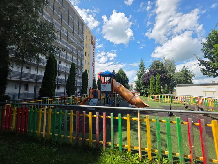 Vand apartament 2 camere Avantgarden Brasov langa Mega Image