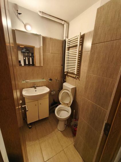 Sagului- Piata Doina 3 camere 350 euro