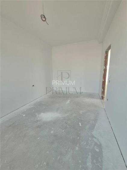 Duplex parter - 2 dormitoare - zona foarte buna