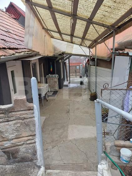 Casa individuala, cu 3 camere in zona Turda Noua