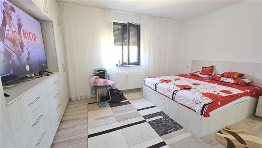 Casa 3 dormitoare, 2 bai, Moderna, zona Magura-Farbe - 26