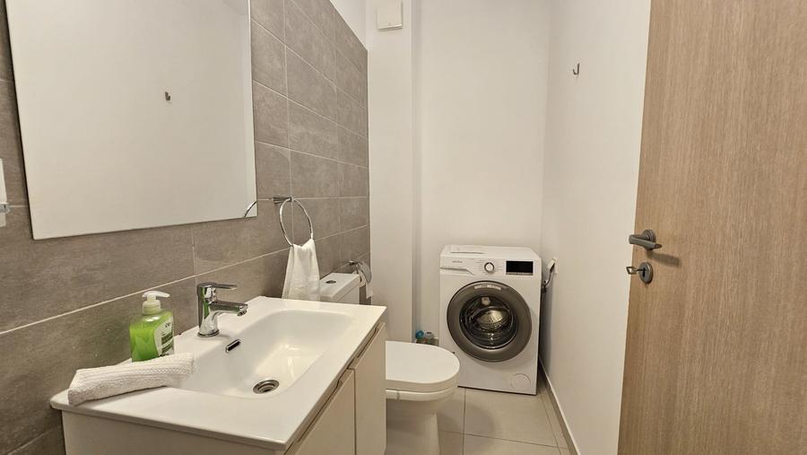 Garsoniera de vanzare 32mp Militari Chiajna Serg Ilie Petre