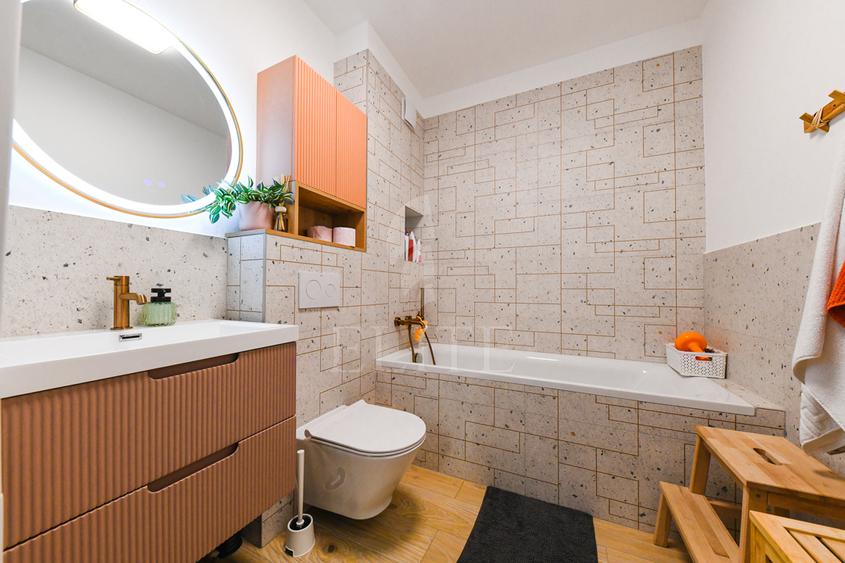 Apartament 3 camere în zona CAMPULUI