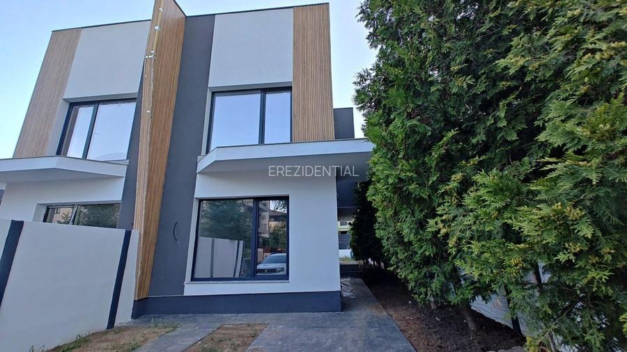 Casa stil duplex - zona Corbeanca