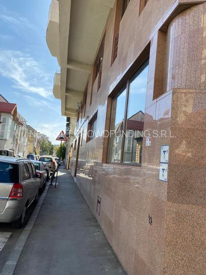 SPATIU COMERCIAL CENTRAL IDEAL PENTRU INVESTITIE ZONA Maria Rosetti - Dacia - 11