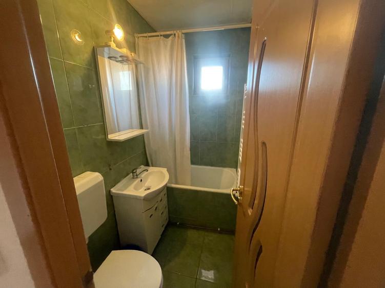 De-Inchiriat-Apartament-2-Camere-Parcare-Tractorul
