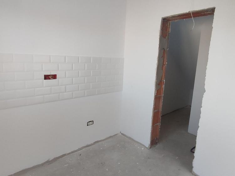 Sanandrei,Duplex P+E, Drum Asfaltat, Proiect Modern.