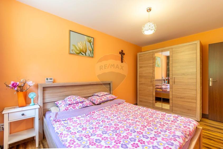 Apartament 2 camere de vanzare – Demisol - zona Campului