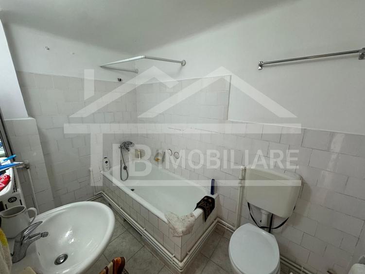 Casa cu 3 camere, 2300mp teren, zona SubPadure