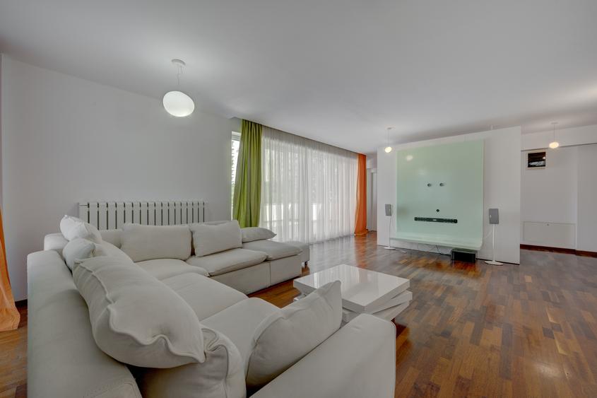 Piata Victoriei - Apartament 4 camere, 168 mp, Sevastopol Residence, bloc 2008