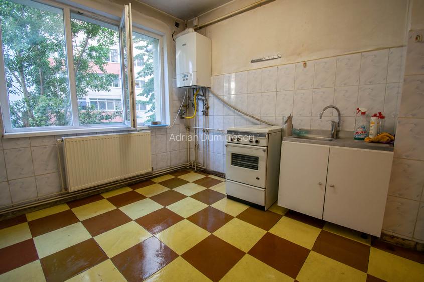 Apartament 3 camere,decomandat,76 mp,et 3,centrala,Aleea Hobița-Sos. Pantelimon - 11
