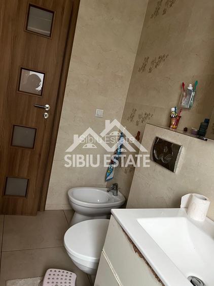 Apartament 3 camere cu grădină 100 mp.  loc de parcare-Calea Cisnadiei - 15