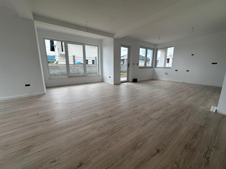 Casa Individuală 138 mp| teren 400 mp| zona Orizont