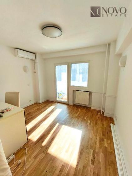 4 Camere | Piata Romana | 1983 | Renovat