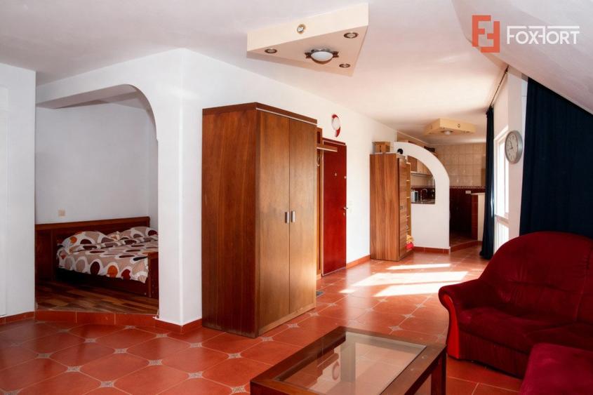 COMISION 0% Vila de Lux cu 14 Camere si Sala de Mese in Arad – Acces Imediat