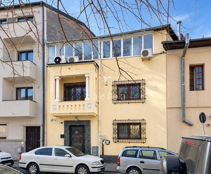 Casa | 11 camere | Str. Toamnei | Dacia