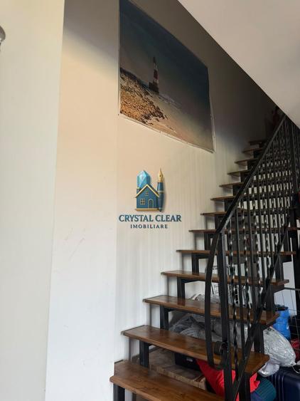 Apartament - Penthouse 4 camere - zona 7 noiembrie