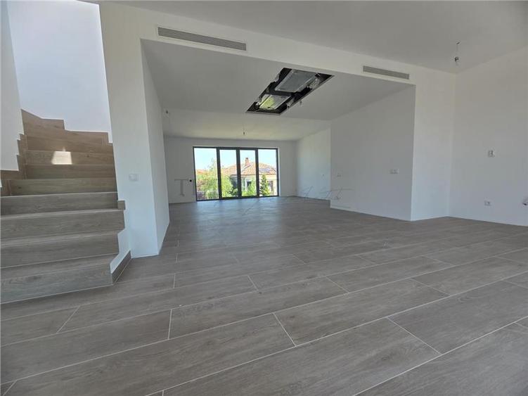 PIPERA | DE VANZARE APARTAMENT DUPLEX 5 CAMERE | TERASA