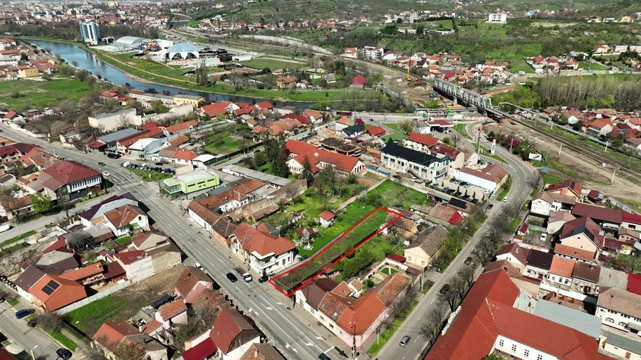 RECO Teren pentru dezvoltare -zona comerciala - Calea Clujului Oradea