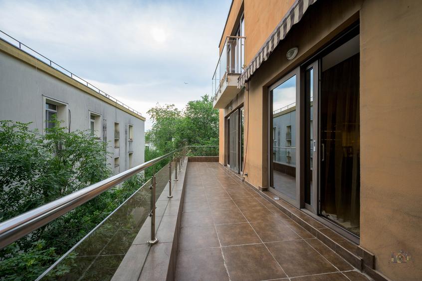 Floreasca - Str.Chopin - Apart. 4 camere + 3 locuri de parcare