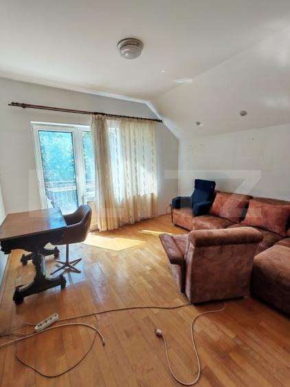 Casă de vânzare, 325 mp, teren 300 mp, zonă Centrală