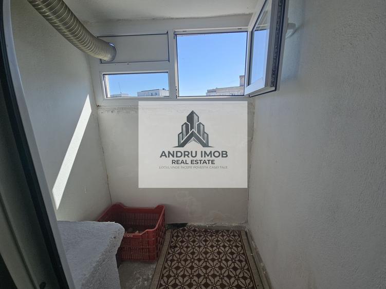 Apartament 3 camere/ Decomandat/ Metrou Dristor/ McDonalds